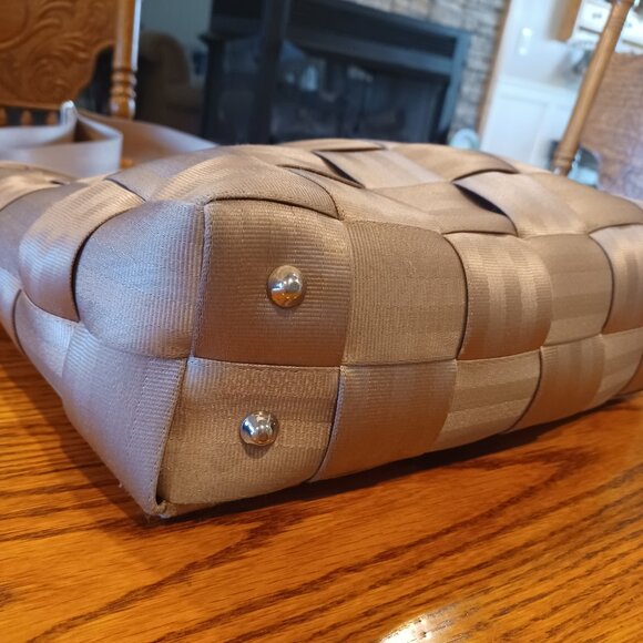 Harvey's Original Seatbelt Extra Large Purse/Tote Blush Beige - Picture 7 of 16